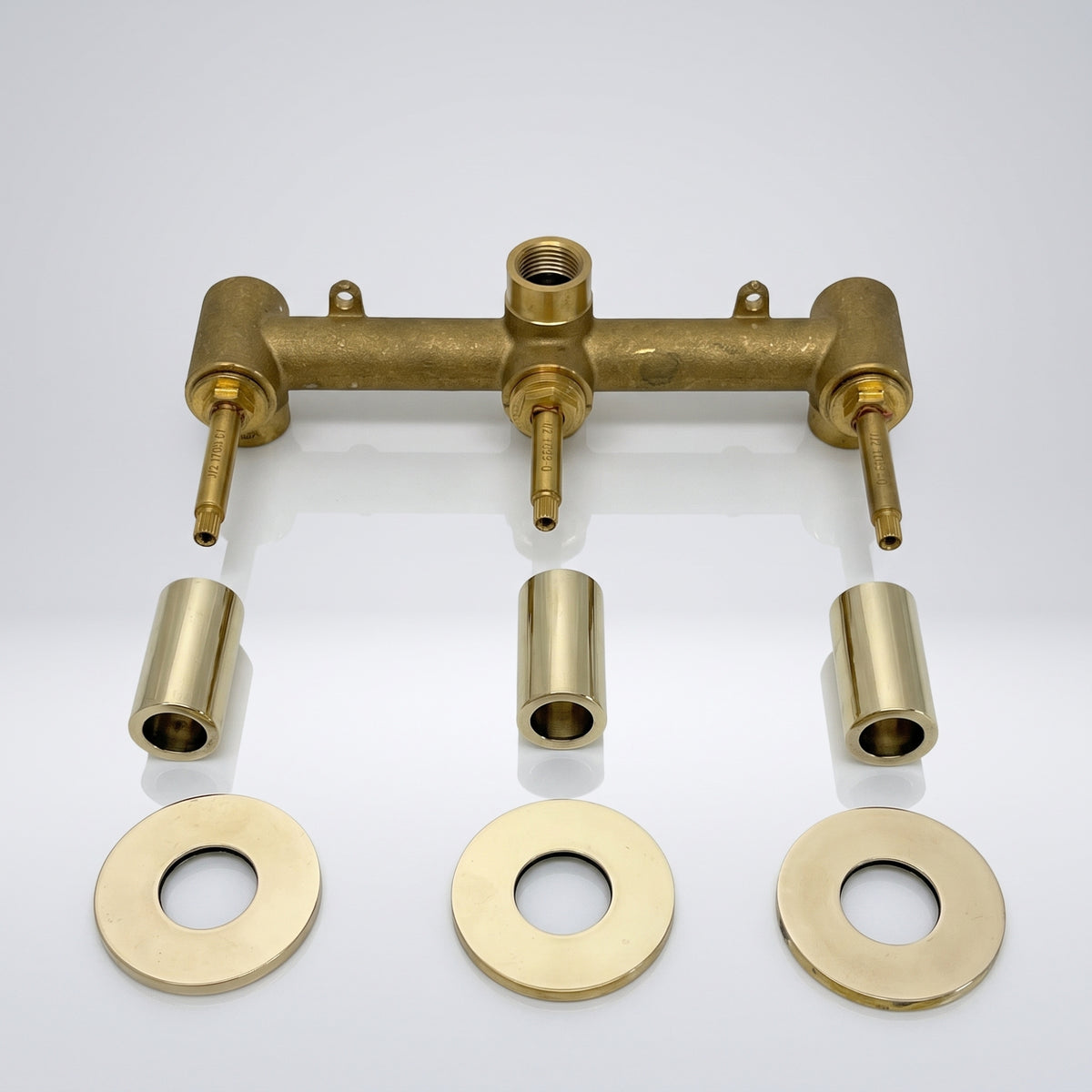 Solid Solid Brass 2 Way Valve, 3 Handles Bathroom Shower Valve